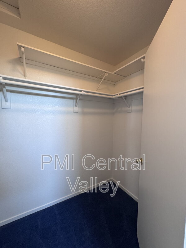 Building Photo - 1118 Cypress Hill Ln