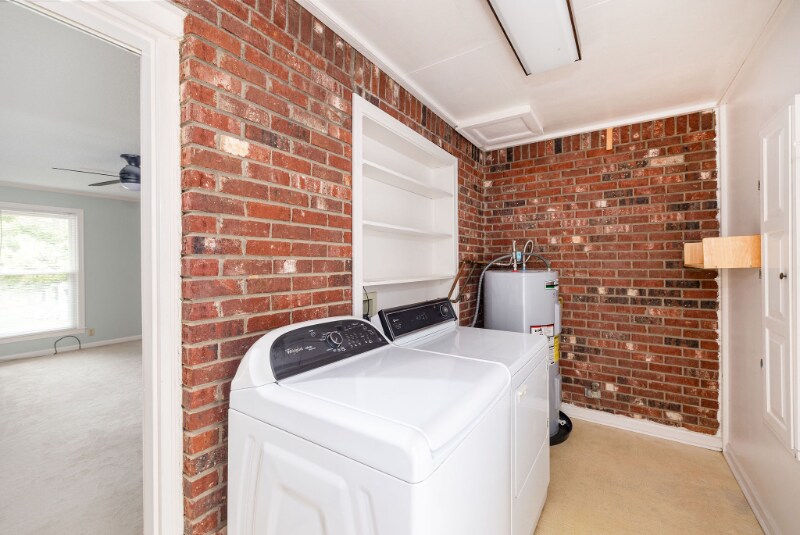 Building Photo - 924 Saundersville Ferry Rd