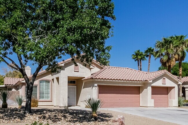 Building Photo - 4557 Gonzales Dr