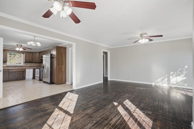 Building Photo - 2618 S 22nd St