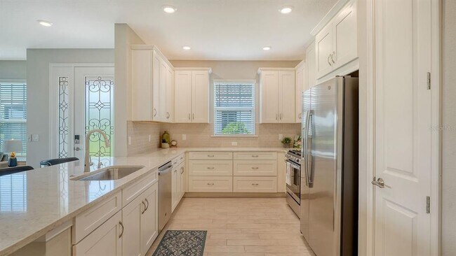 Building Photo - 6209 Plateau Ct