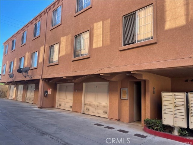 Building Photo - 21848 S Vermont Ave