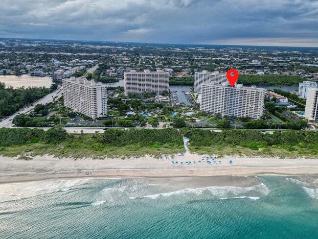 Building Photo - 4301 N Ocean Blvd