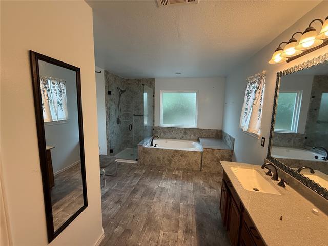Building Photo - 1526 Harvest Run Dr