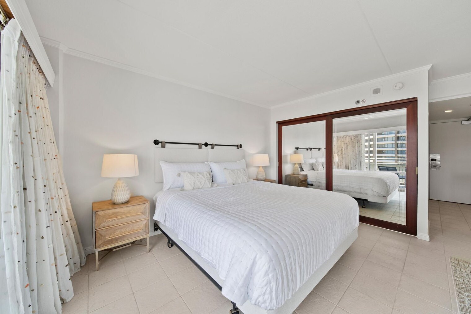 Building Photo - 1777 Ala Moana Blvd