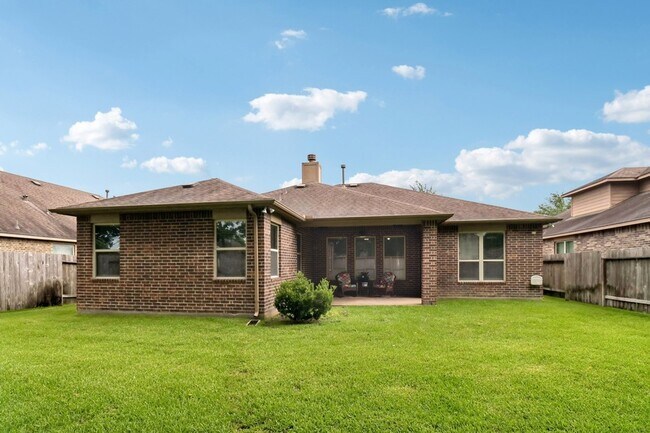 Building Photo - 21396 Timber Lodge Ln