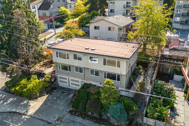 Building Photo - 3471 6th Ave NW