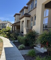 Building Photo - 2712 Ashwell Ln