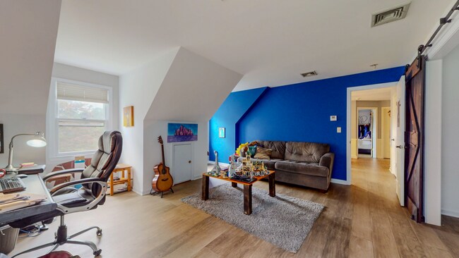 Building Photo - Beautiful Colonial Cape with Fireplace, De...