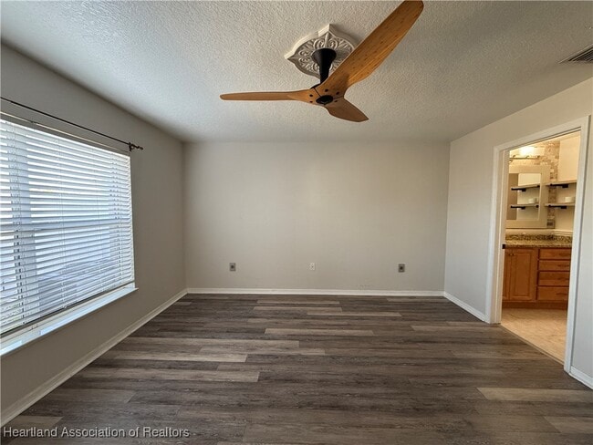 Building Photo - 8275 Cozumel Ln