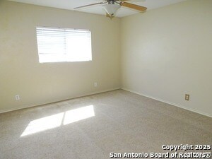 Building Photo - 161 Briar St