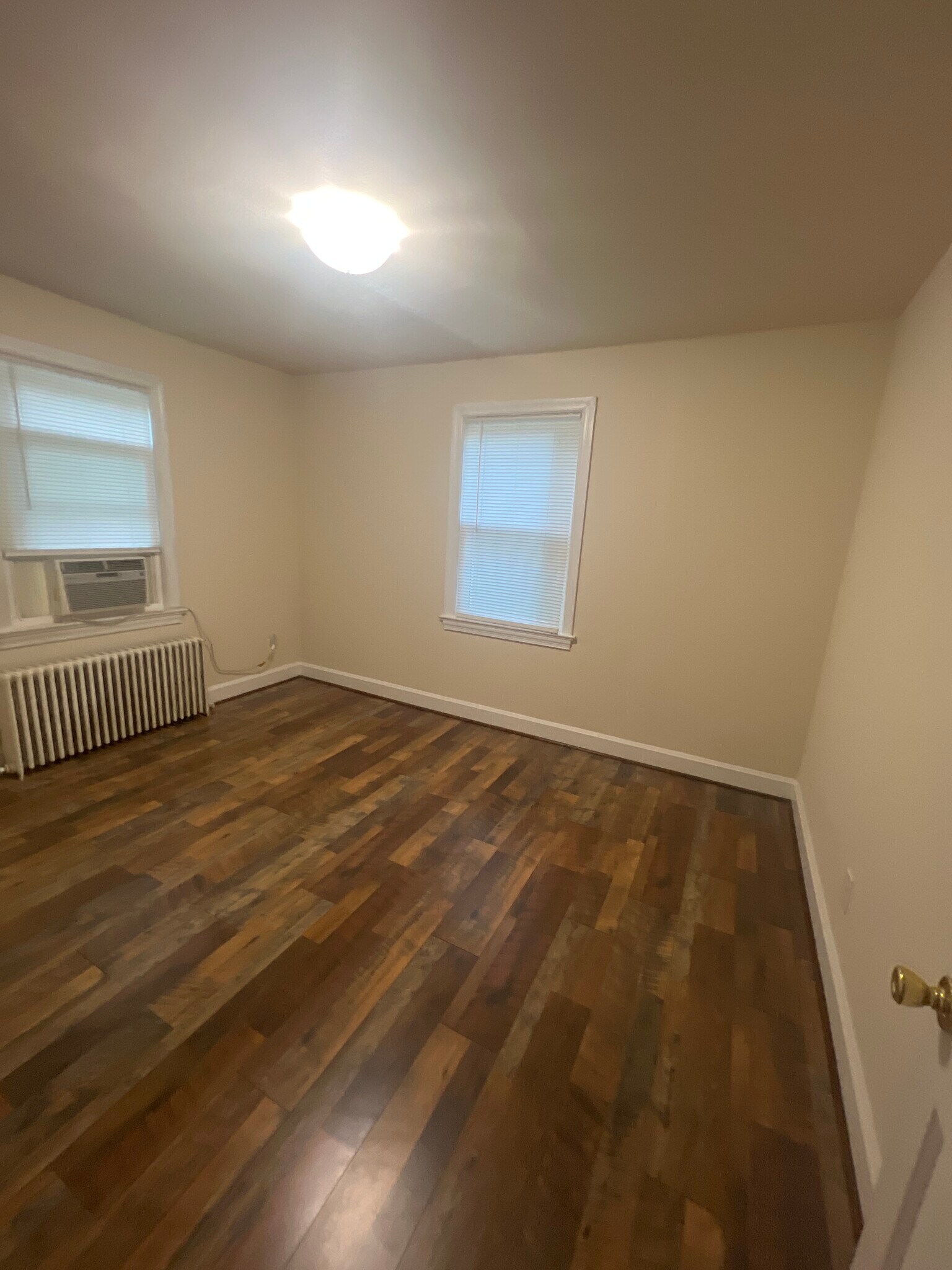 Bedroom - 432 Benson St