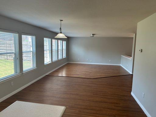 Building Photo - 1117 Acacia Dr