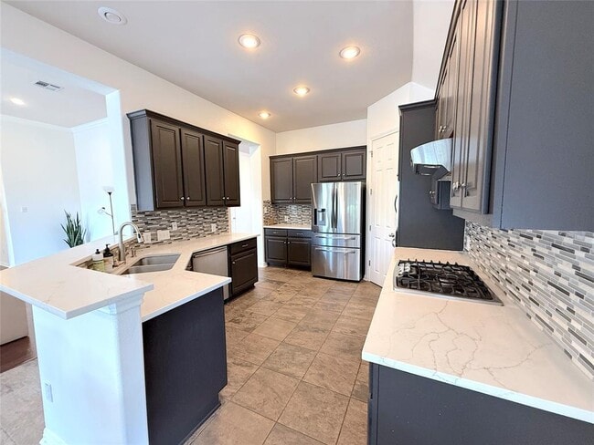 Building Photo - 14936 Thatcher Dr
