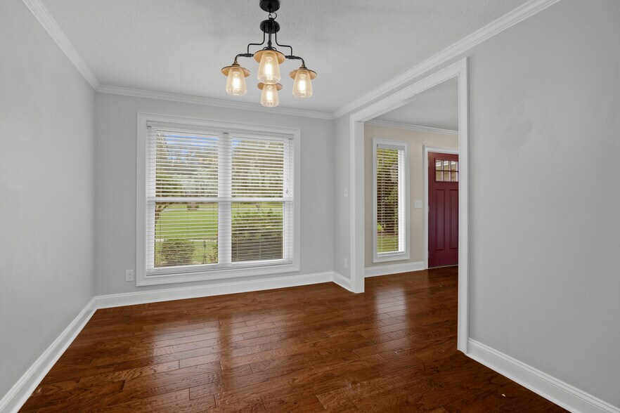 Building Photo - 1529 Whitfield Park Cir