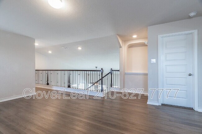 Building Photo - 9602 Bicknell Sedge