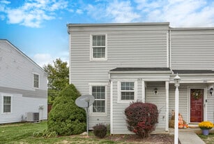 Building Photo - 843 Old Silver Spring Rd