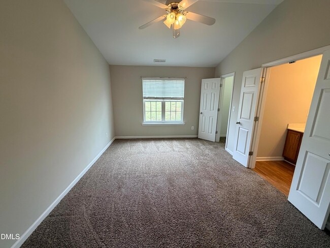 Building Photo - 620 Woodson Dr