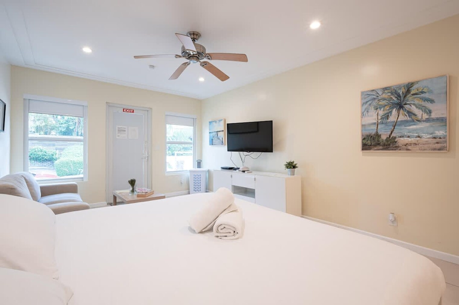 Building Photo - 316 Oregon St