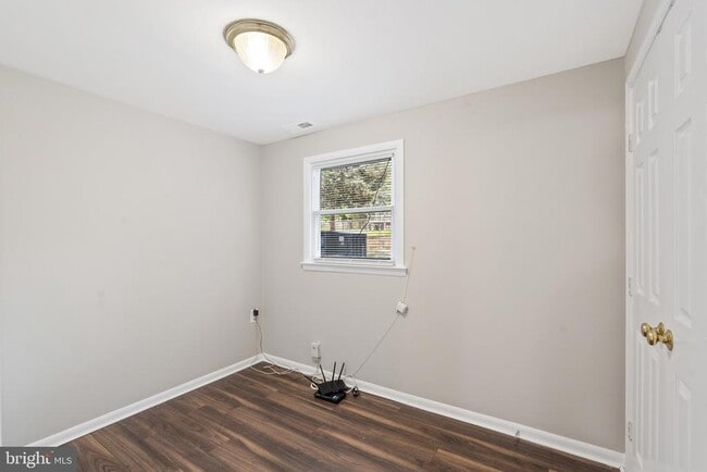 Building Photo - 1606 Opus Ave