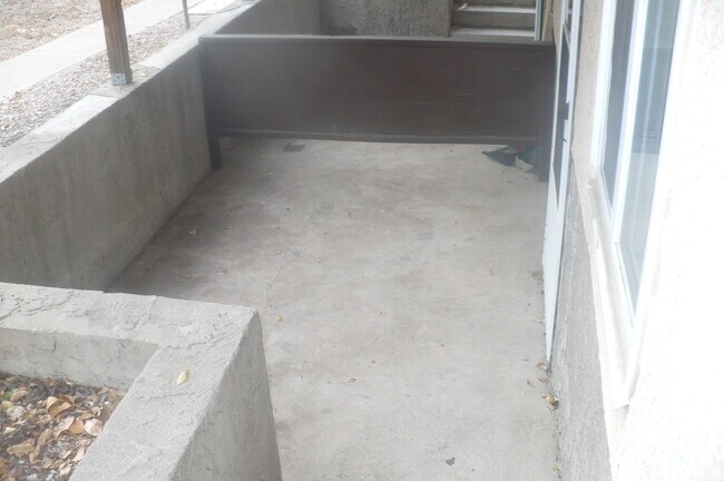 Building Photo - 4715 Scenic Cir