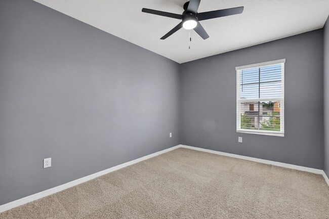Building Photo - 3039 Tansy St
