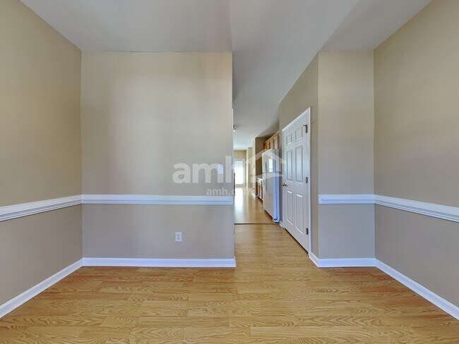 Building Photo - 4070 Gunsmith Ct