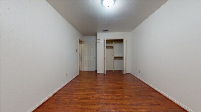 Building Photo - 1206 Woven Wood Ct