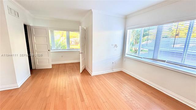 Building Photo - 2301 S Miami Ave