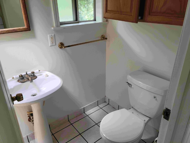 Building Photo - 1800 Bean Creek Rd