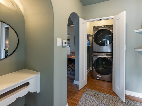 Washer and dryer - 1442 S Burnside Ave