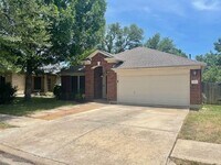 Building Photo - 10225 Broomflower Dr