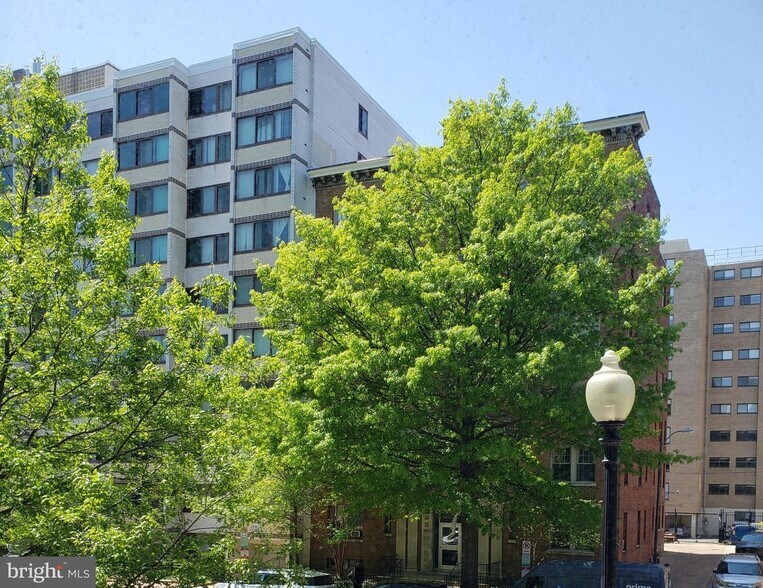 Building Photo - 1125 11th St NW