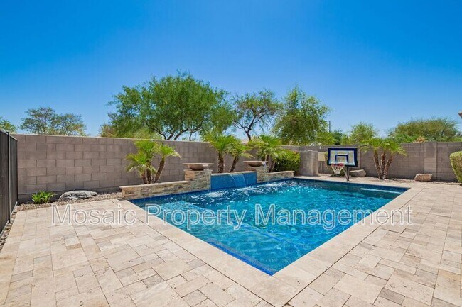 Primary Photo - 35565 N Bandolier Dr