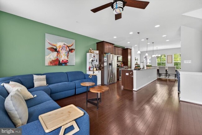 Building Photo - 6157 Posey St