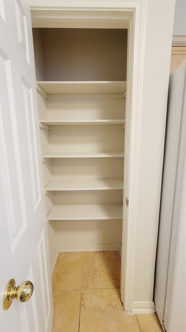 Building Photo - 20934 Carmel Valley Dr