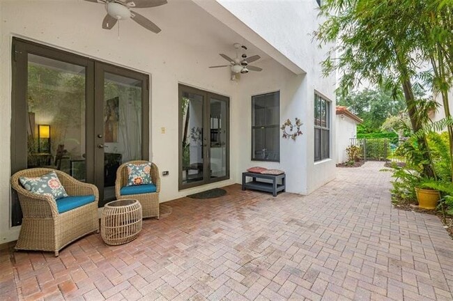 Building Photo - 8315 NW 38th St