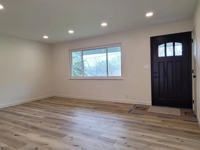 Building Photo - 969 Robin Hill Dr