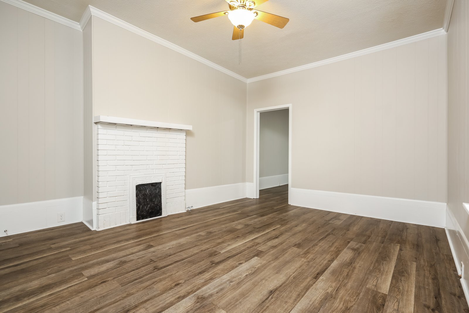 Building Photo - 1612 14th Ave