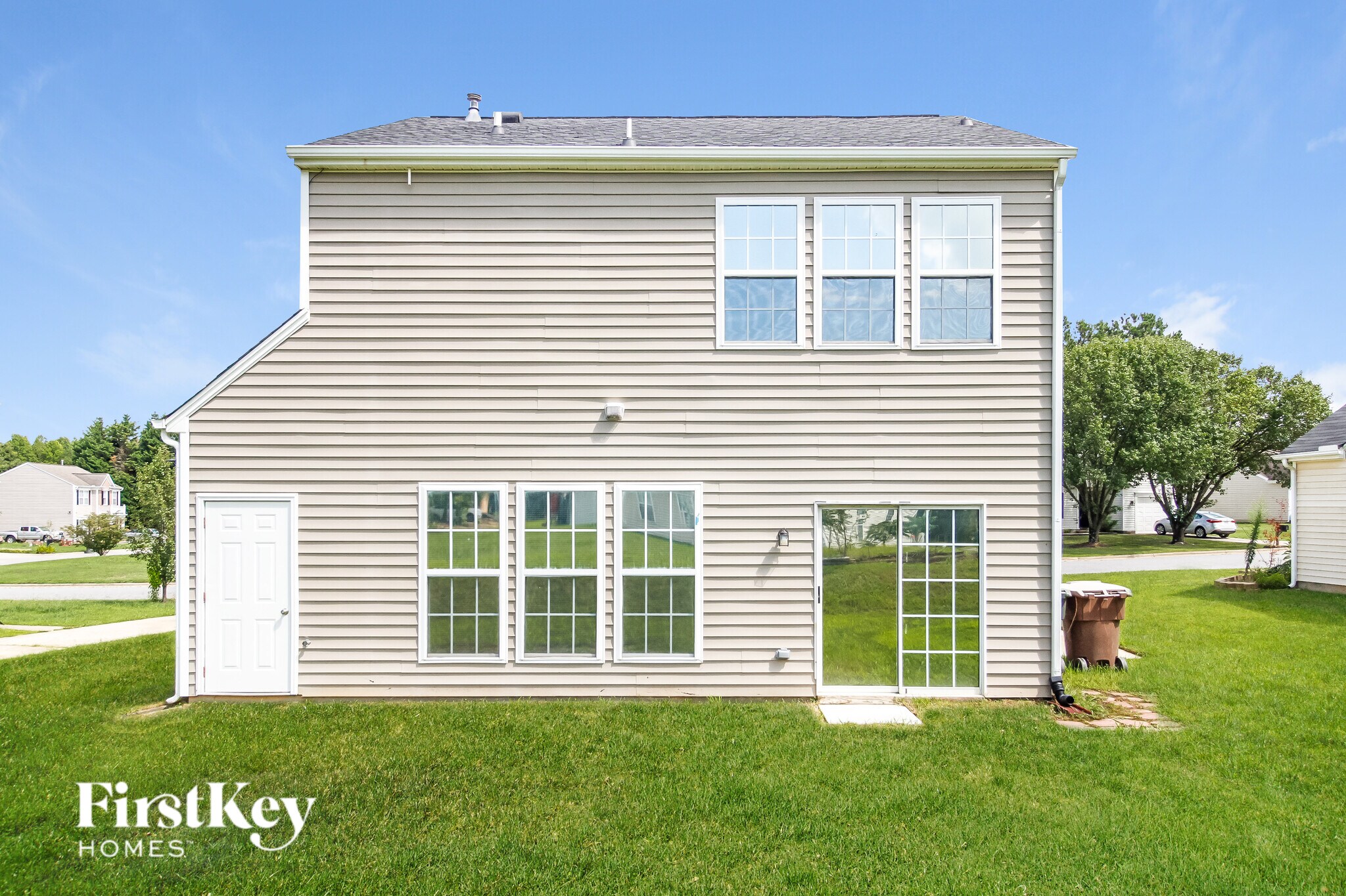 Building Photo - 4230 Fairwood Dr