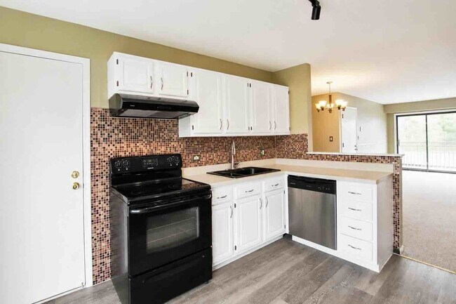 Building Photo - 156 Dunteman Dr