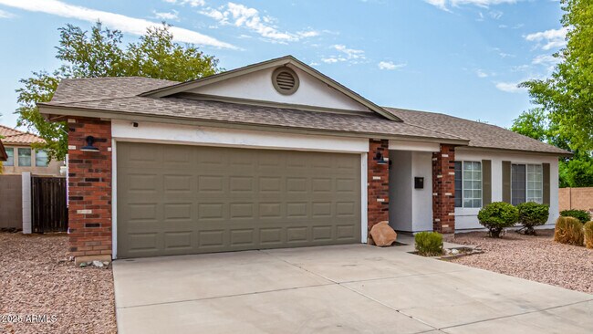 Building Photo - 40234 N Lerwick Dr