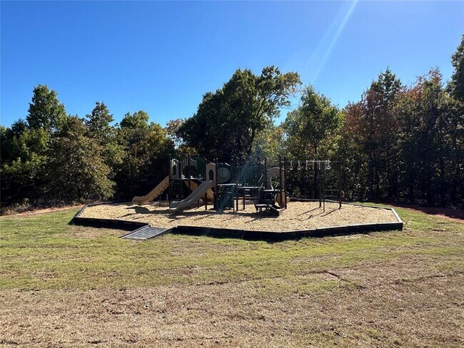 Building Photo - 18060 Lantana Lp