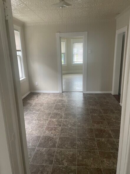 Living Room - 1211 City St