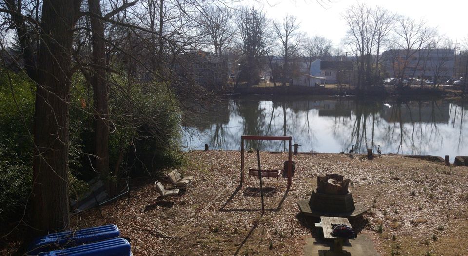 Building Photo - 30 Hobson Ave