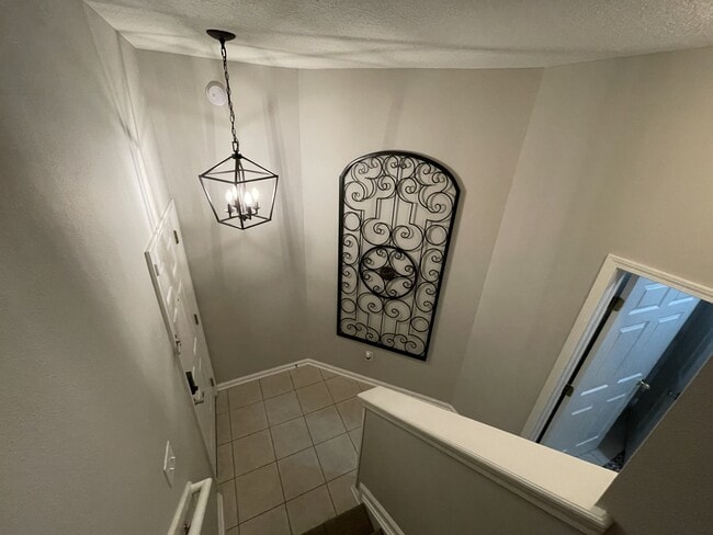 Building Photo - 7061 Snowy Canyon Dr