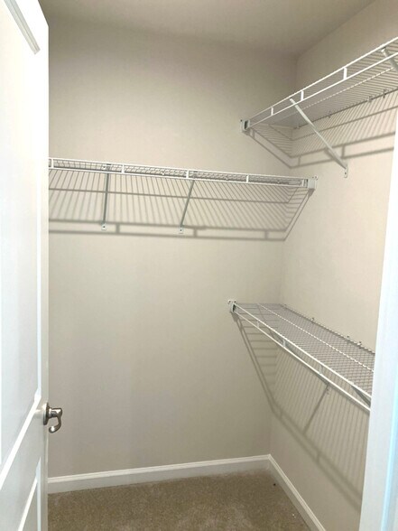 Building Photo - 8820 Stevenson Ln