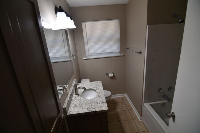 Building Photo - Must See!  Newly renovated, 3 bedroom, 1 bath home in Brownsfield off Plank Road