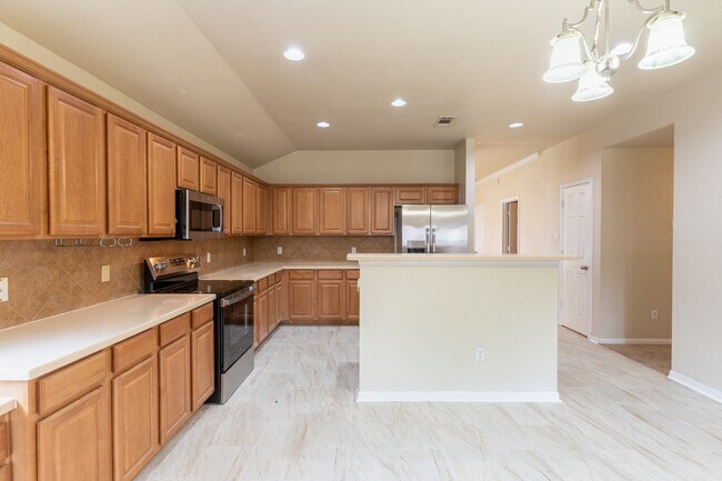 Building Photo - 5907 Drystone Ln