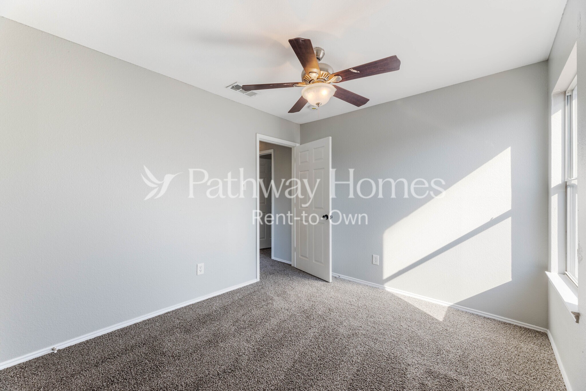 Building Photo - 629 Teakwood Dr